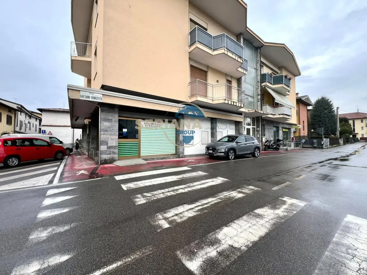 Negozio in Via Donizetti 1, Pedrengo, {3} - Foto 1