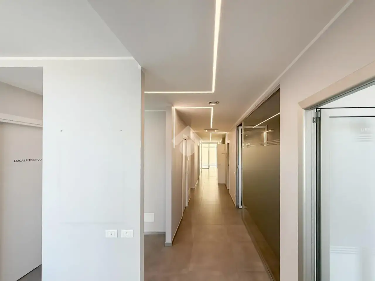 Ufficio in Via Peschiera, Cologne, {3} - Foto 1