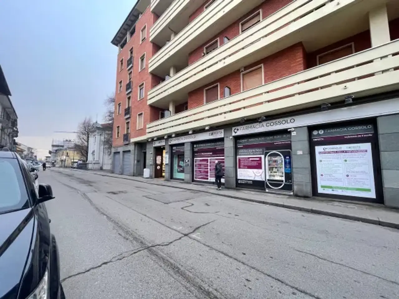 Negozio in Via Ferdinando Salotto, Carignano, {3} - Foto 1