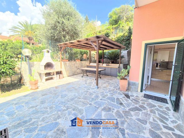 2-room flat in Via Calice, Finale Ligure - Photo 1