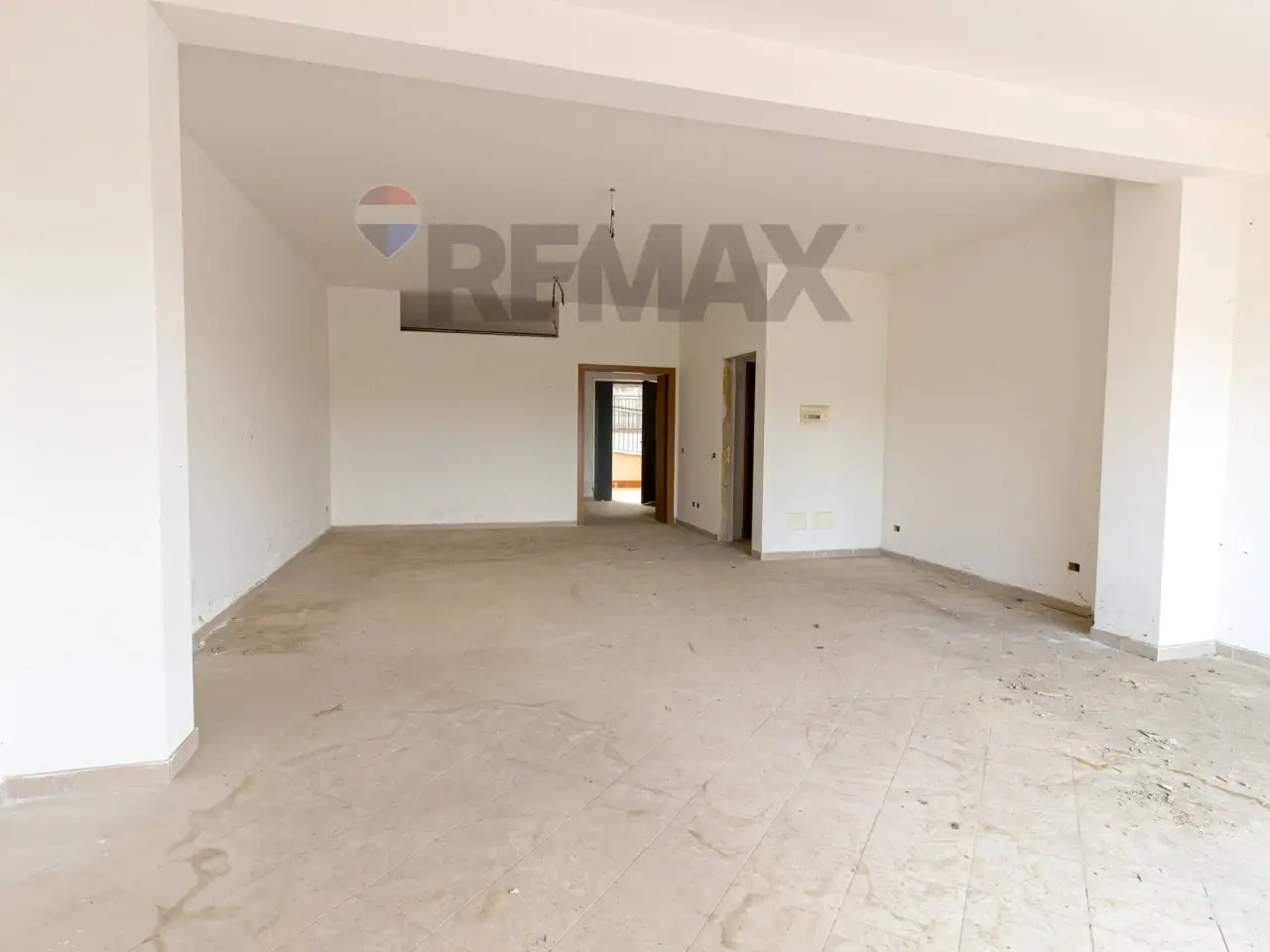 Negozio in Via Raffaello Liberti 93, Roma, {3} - Foto 2