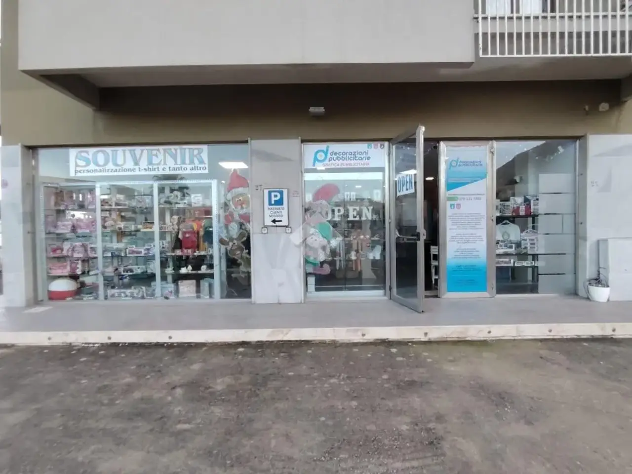 Negozio in Via Gemma d'Oro 25, Castellammare Del Golfo, {3} - Foto 2