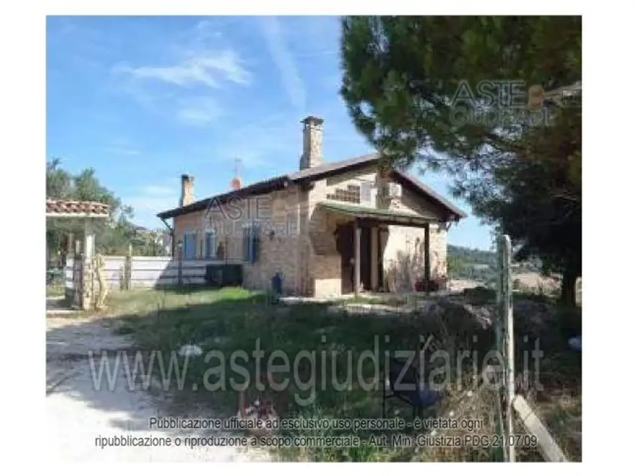 Garage in Via Santo Stefano, 16, 60020 Offagna An, Italia 16, Offagna, {3} - Foto 1