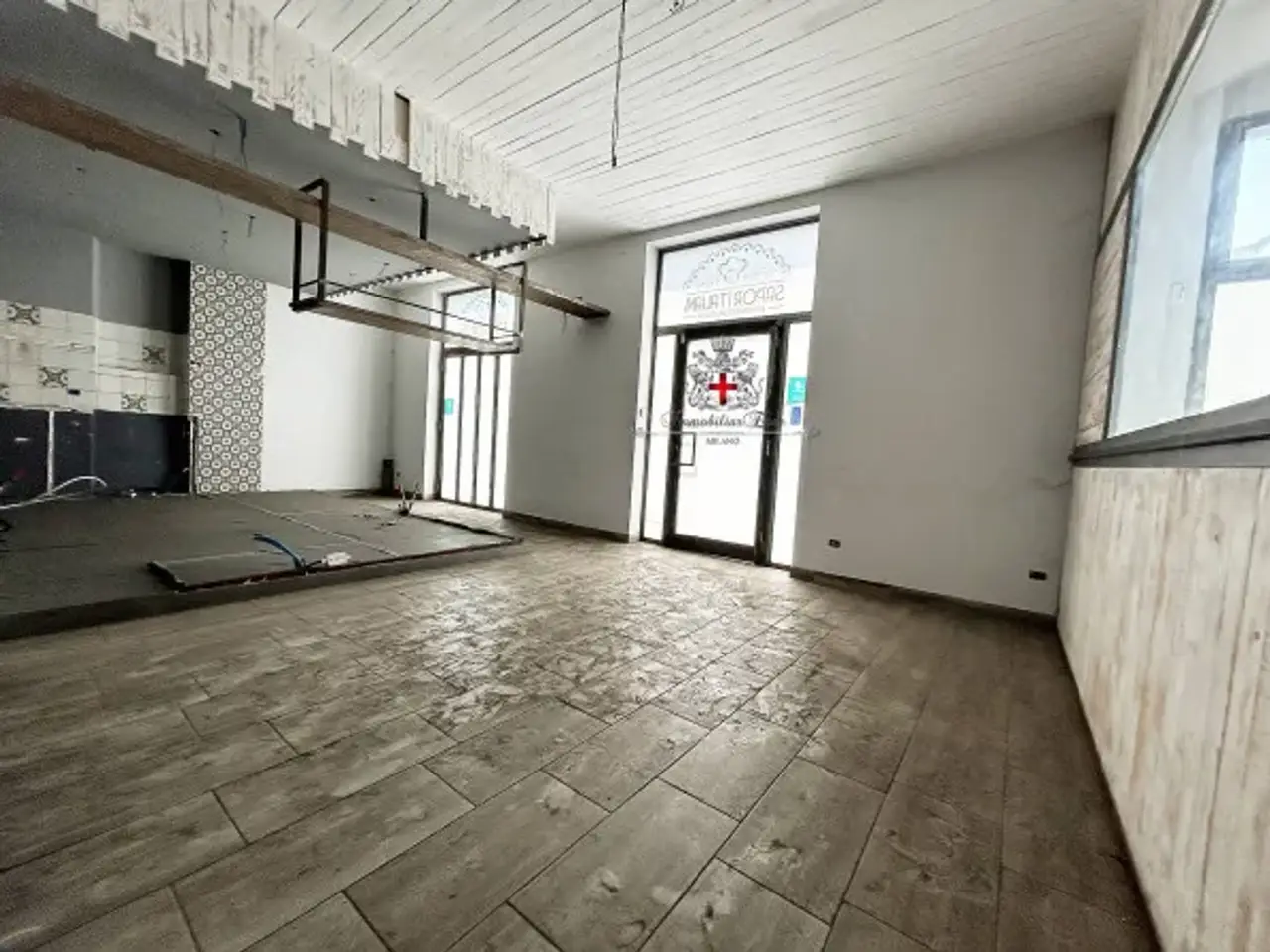 Negozio in Via Novara 201, Milano, {3} - Foto 2