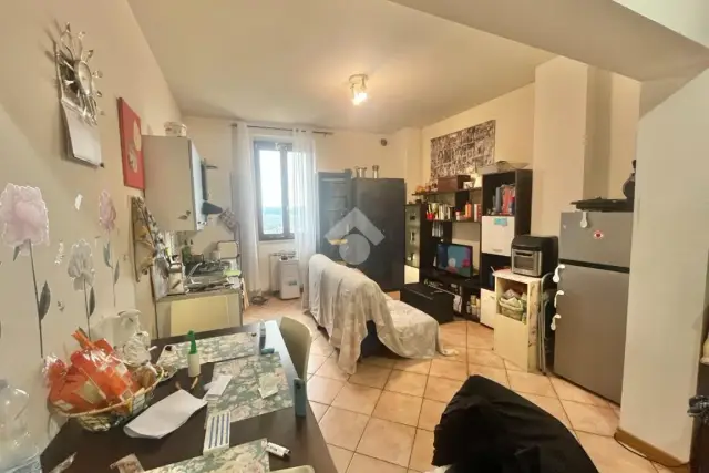 2-room flat in Via Metastasio, Assisi - Photo 1