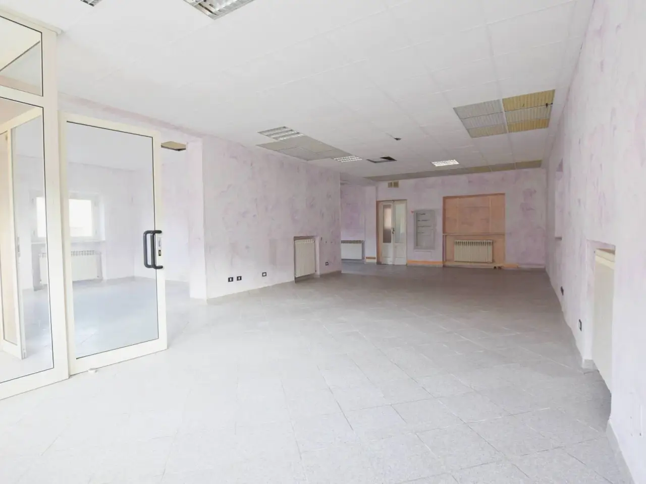 Esercizio commerciale in Via delle Terme 1, Roccaforte Mondovi', {3} - Foto 2