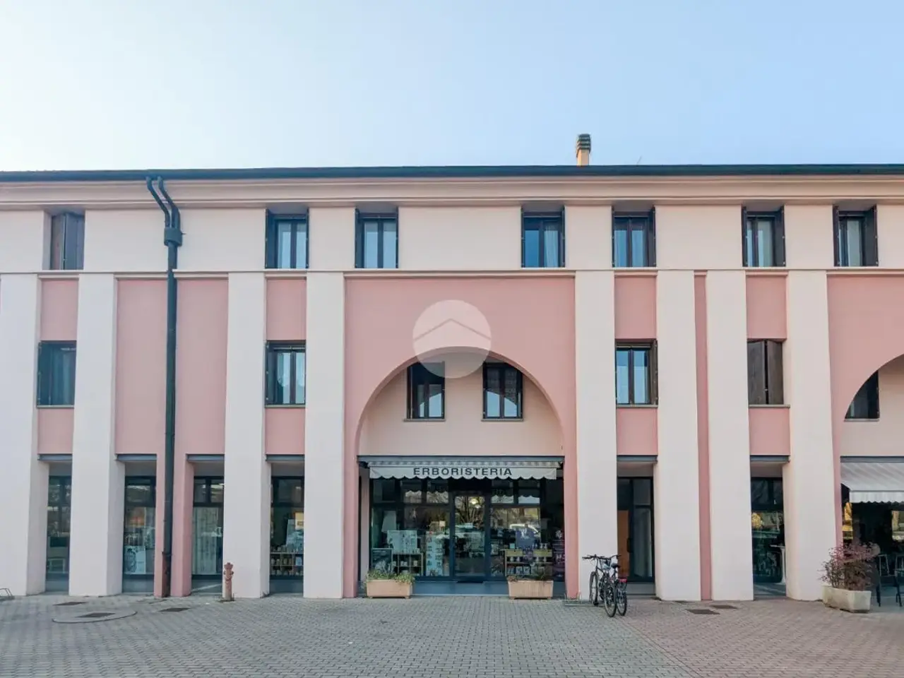 Negozio in Piazza Ignazio Silone 6, San Giorgio Bigarello, {3} - Foto 1