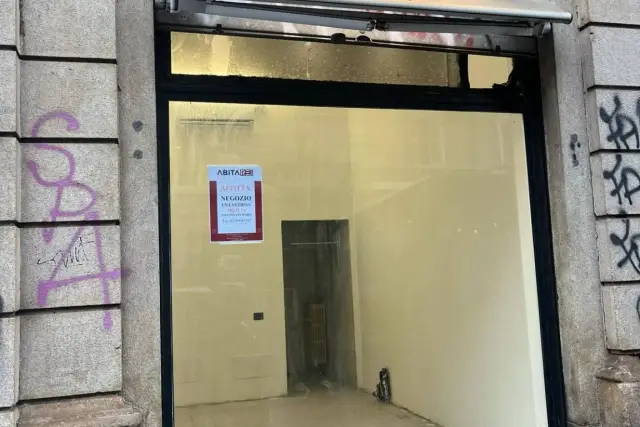 Negozio in Via Vigevano 6, Milano - Foto 1