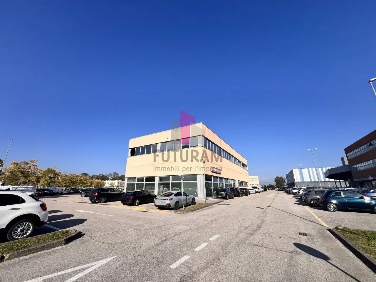 Ufficio in Via Zamenhof 1, Vicenza, {3} - Foto 2