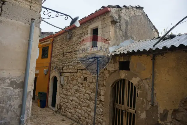 Einfamilienhaus in Via Velardo 53, Ragusa - Foto 1