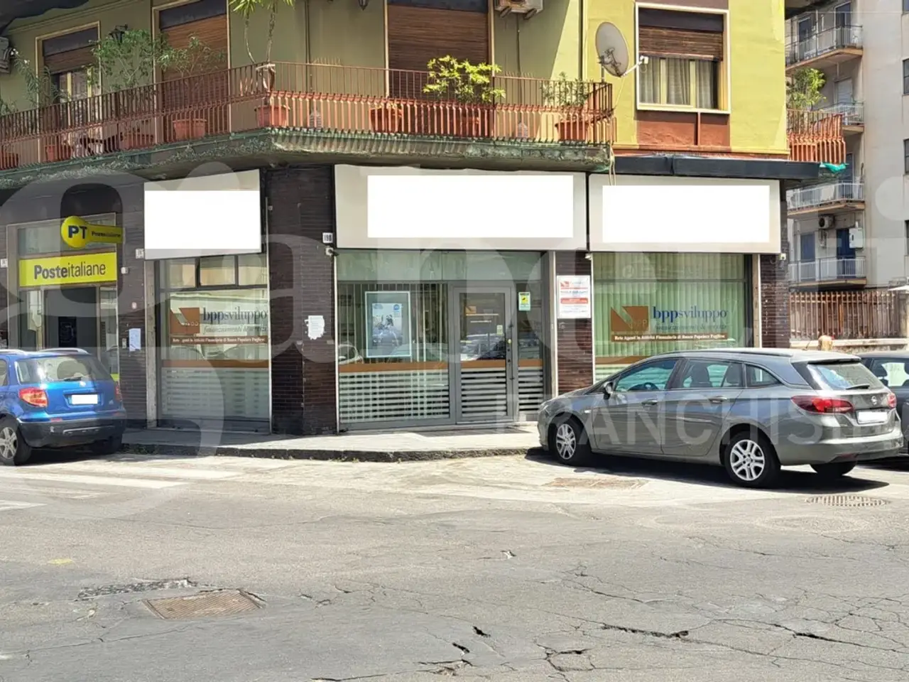Negozio in Via Canfora 74, Catania, {3} - Foto 1
