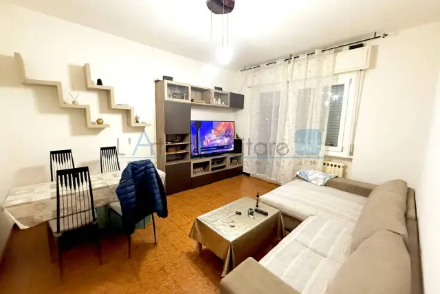 4-room flat in Via Fratelli Cervi 12, Argelato - Photo 1