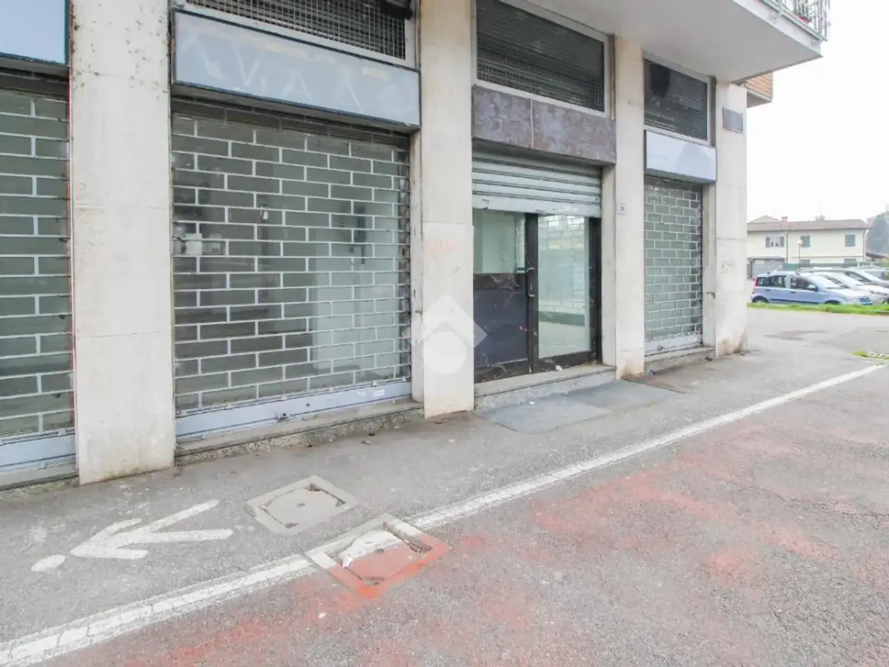 Negozio in Viale Lombardia 31, Melegnano, {3} - Foto 1