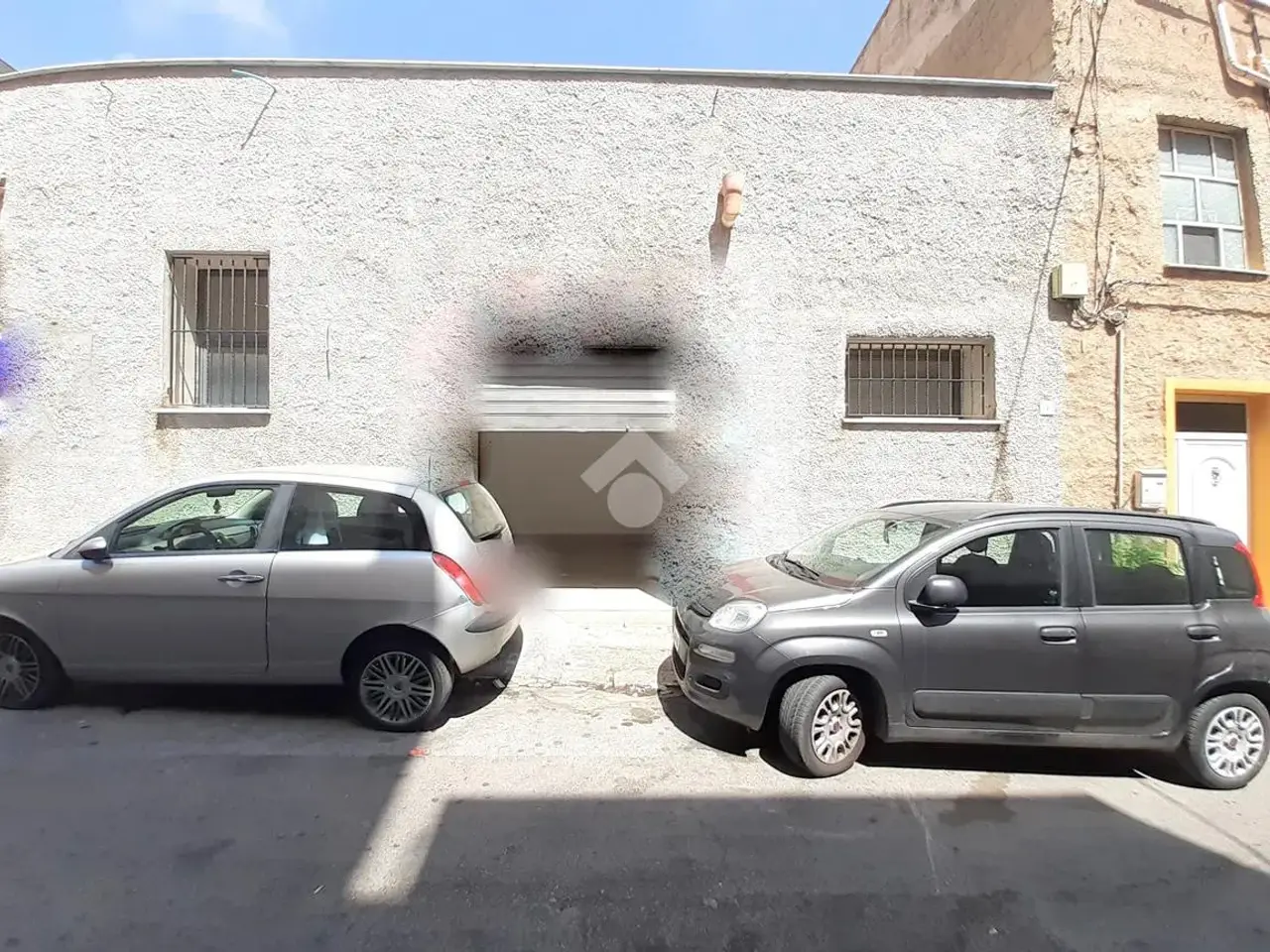 Magazzino in Via Fondo di Benedetto 1, Palermo, {3} - Foto 2