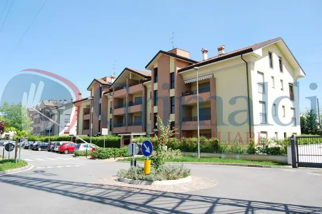 3-room flat in Via Keplero 1, Arcore - Photo 1