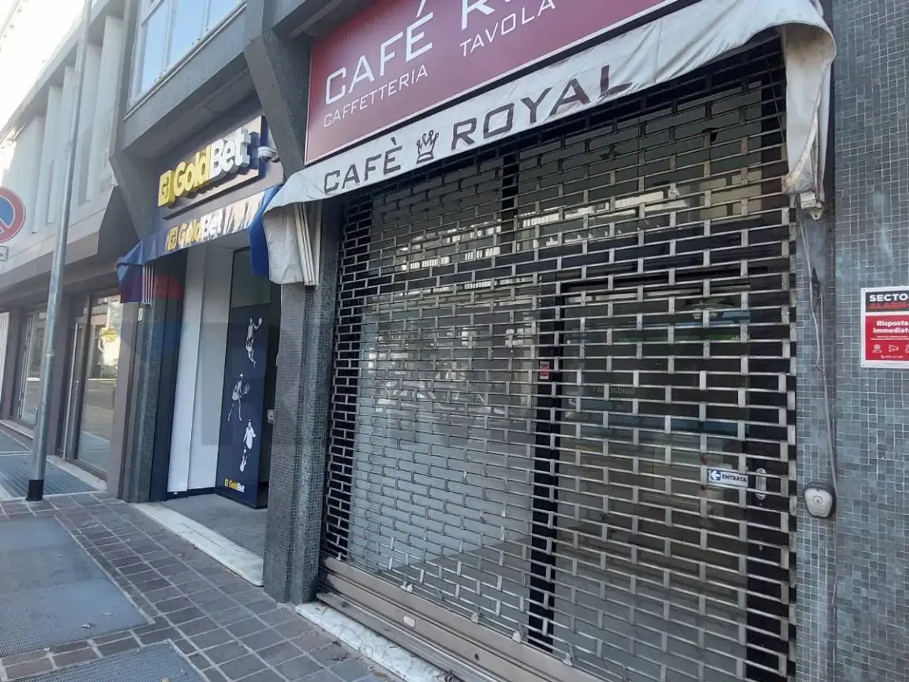 Negozio in Via Manzoni 21, Monza, {3} - Foto 2