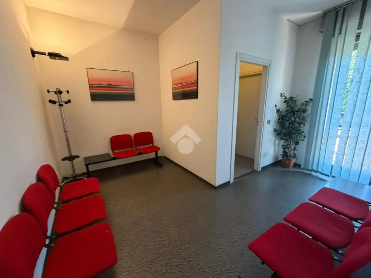 Ufficio in Via Monsignor Pogliani 18, Cesano Boscone, {3} - Foto 1