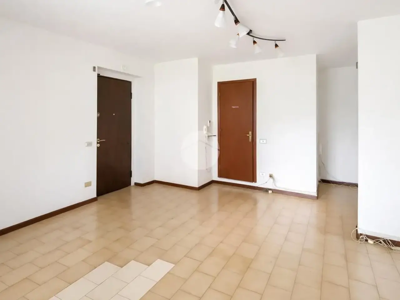Ufficio in Via Rismondo 62, Seregno, {3} - Foto 1