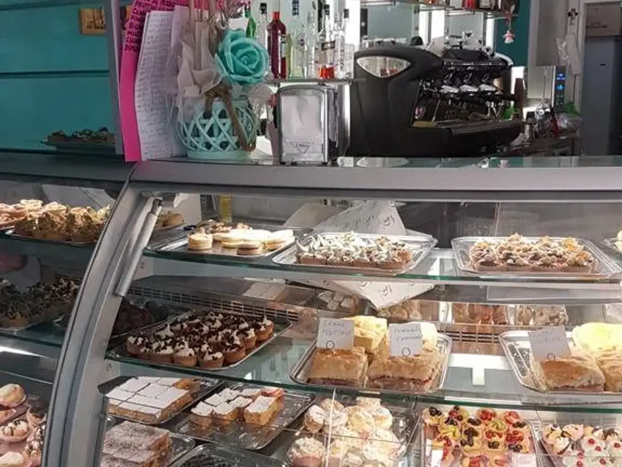 Pasticceria in , Cecina, {3} - Foto 2