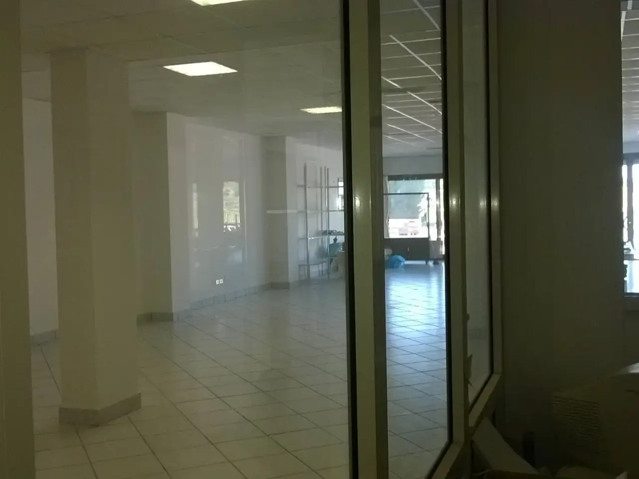 Negozio in Via Tirreno, Monteprandone, {3} - Foto 1