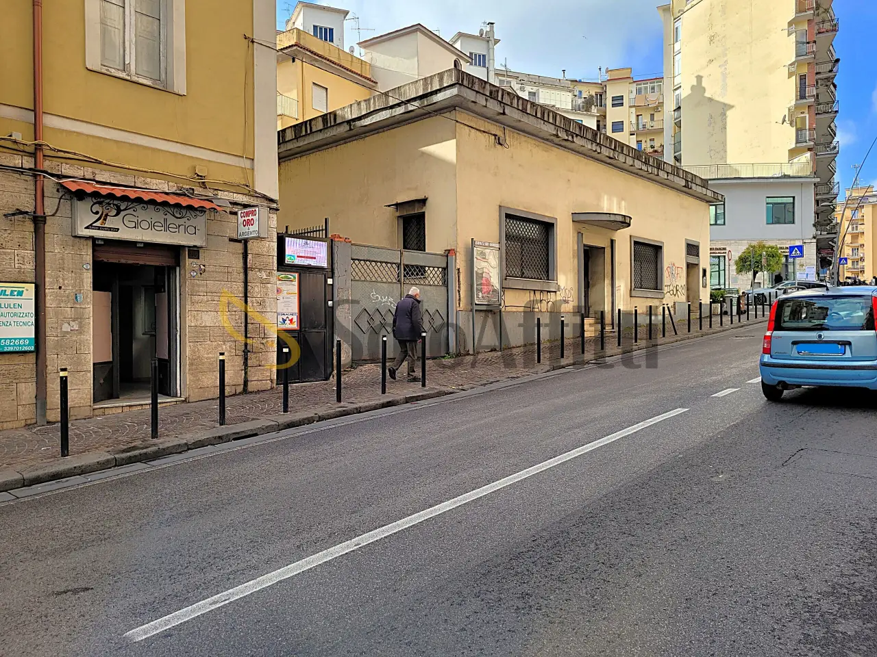 Negozio in Via Giacinto Gigante, Napoli, {3} - Foto 2