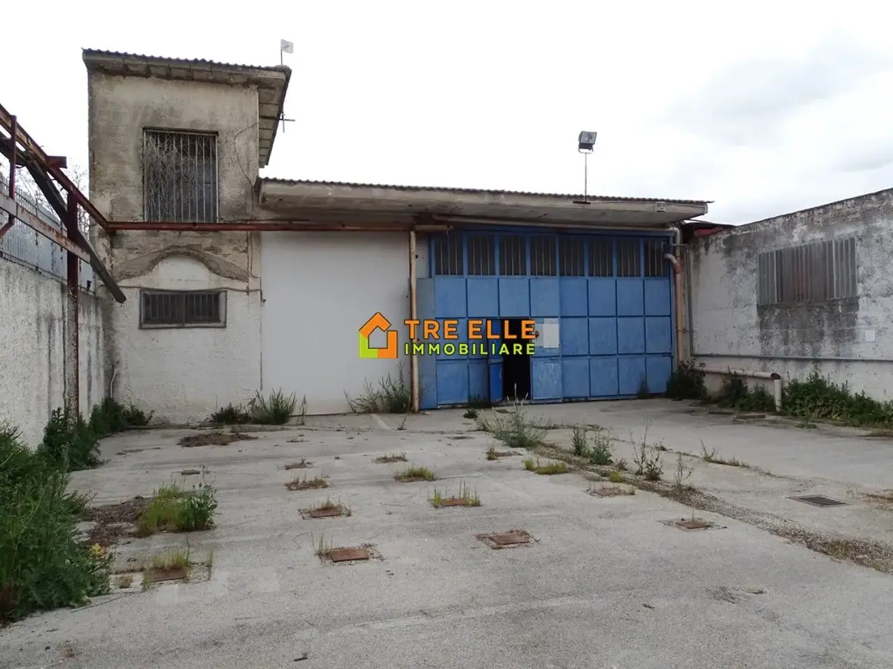 Capannone in Via G. Falcone E P. Borsellino, Mariglianella (Na), Brusciano, {3} - Foto 1