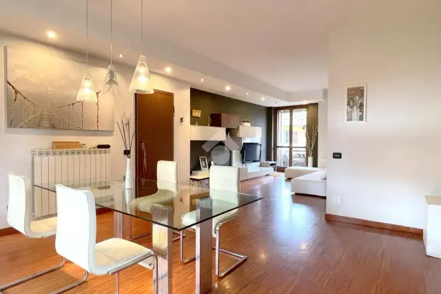 3-room flat in Via V. Veneto 24, Cornaredo - Photo 1