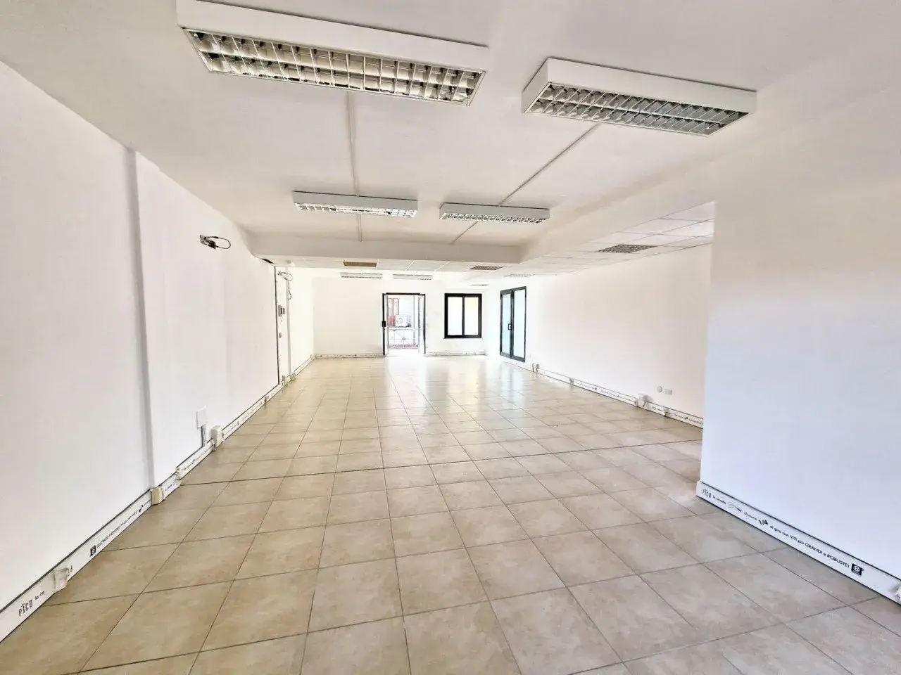 Ufficio in Via Roma, N. 1, Olbia, {3} - Foto 1