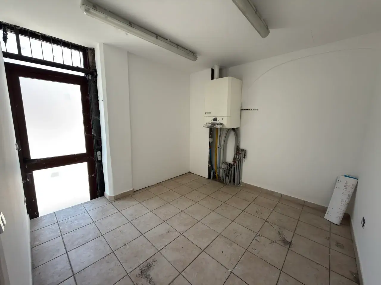 Negozio in Via Bravi, Padova, {3} - Foto 1