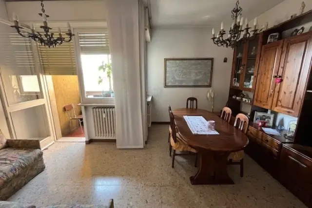 Vierzimmerwohnung, San Colombano al Lambro - Foto 1