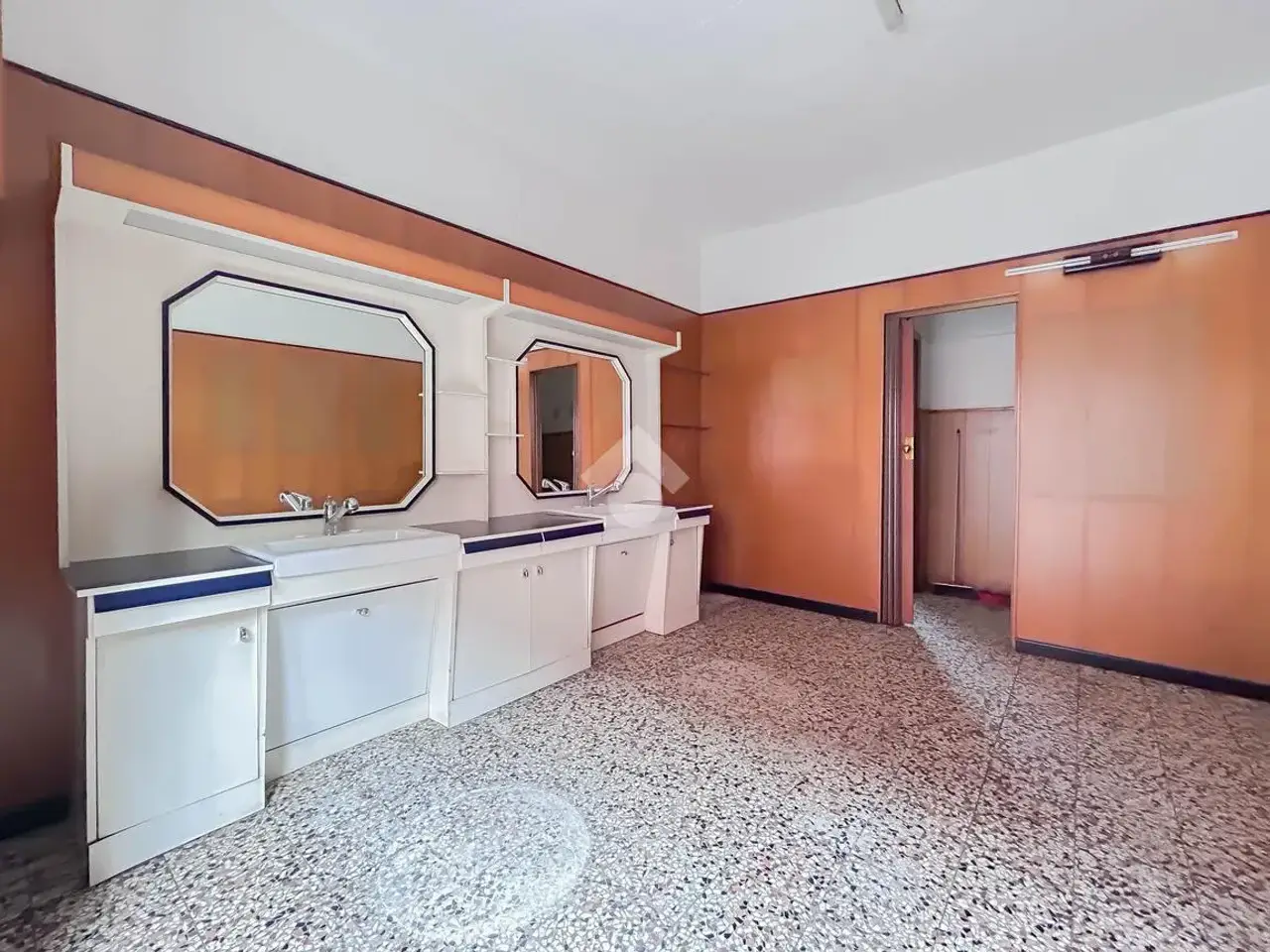 Ufficio in Via Giuseppe Mazzini, Villa D'Alme', {3} - Foto 1