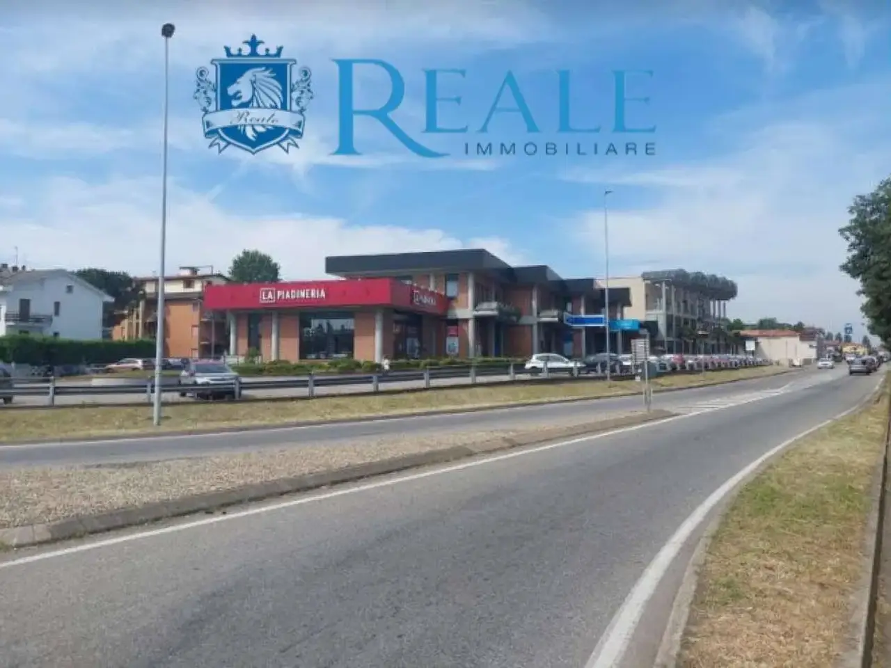 Locale commerciale in , Bareggio, Bareggio, {3} - Foto 1