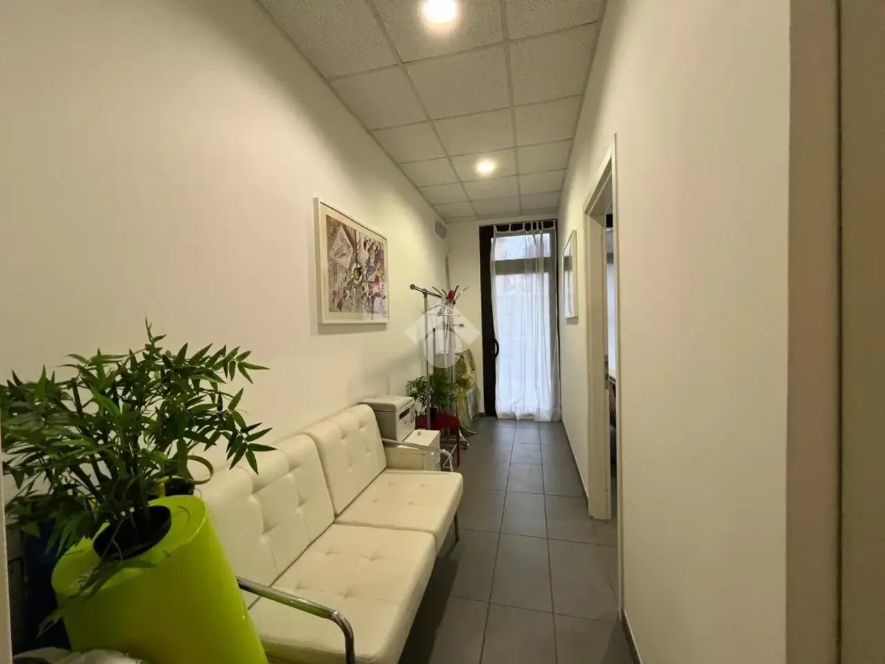 Negozio in Via Cristoforo Caselli 5, Parma, {3} - Foto 2