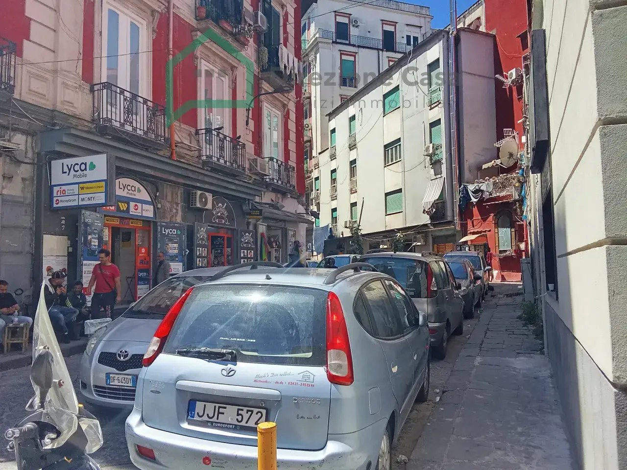 Negozio in Via Tristano Caracciolo,4, Napoli, {3} - Foto 2