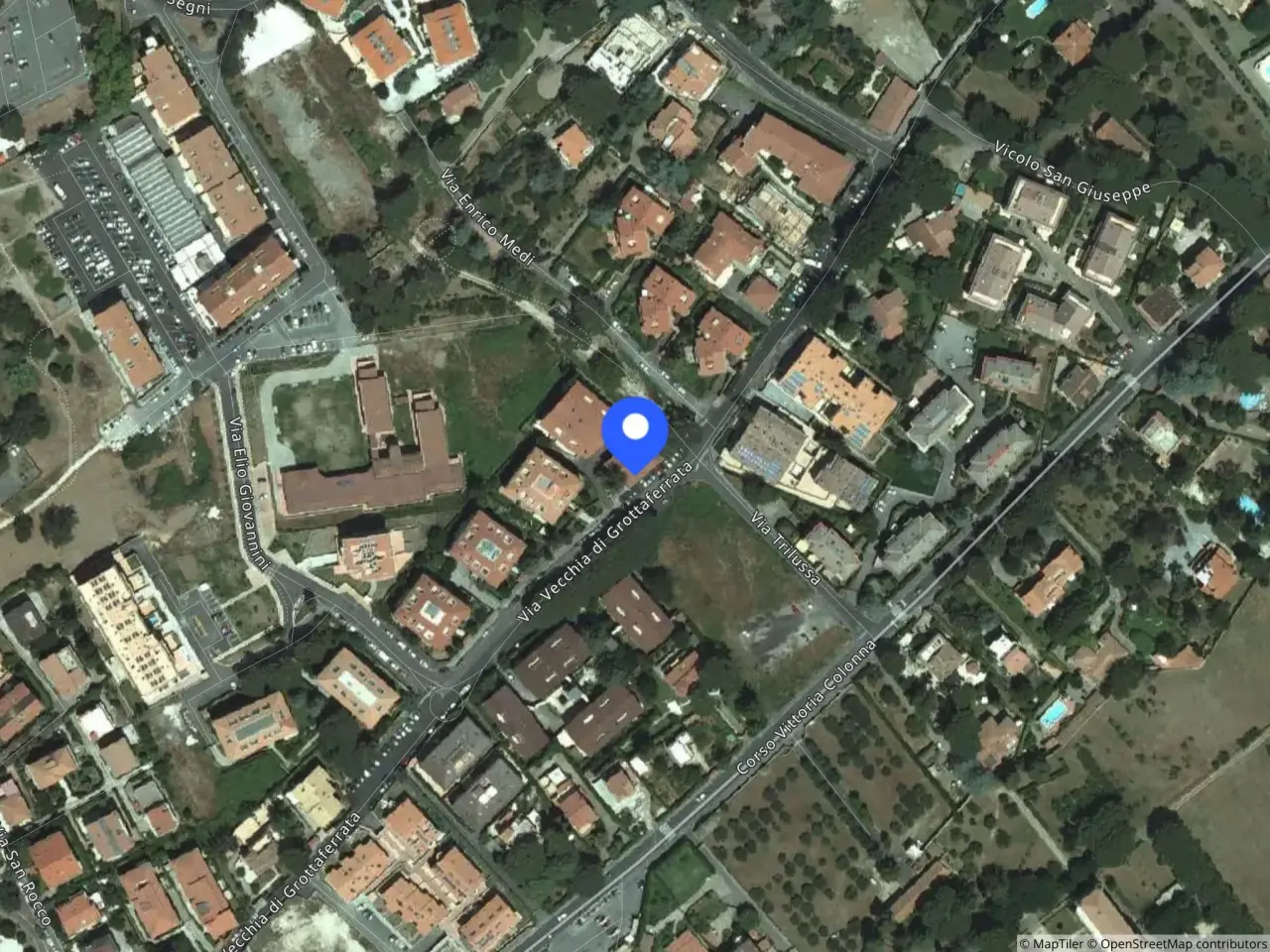 Garage in Via Vecchia di Grottaferrata 21 21, Marino, {3} - Foto 2