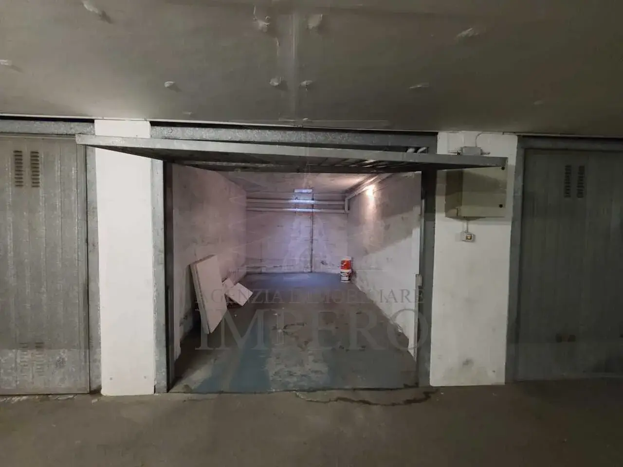 Parcheggio chiuso in Corso Limone Piemonte 1186, Ventimiglia, {3} - Foto 1