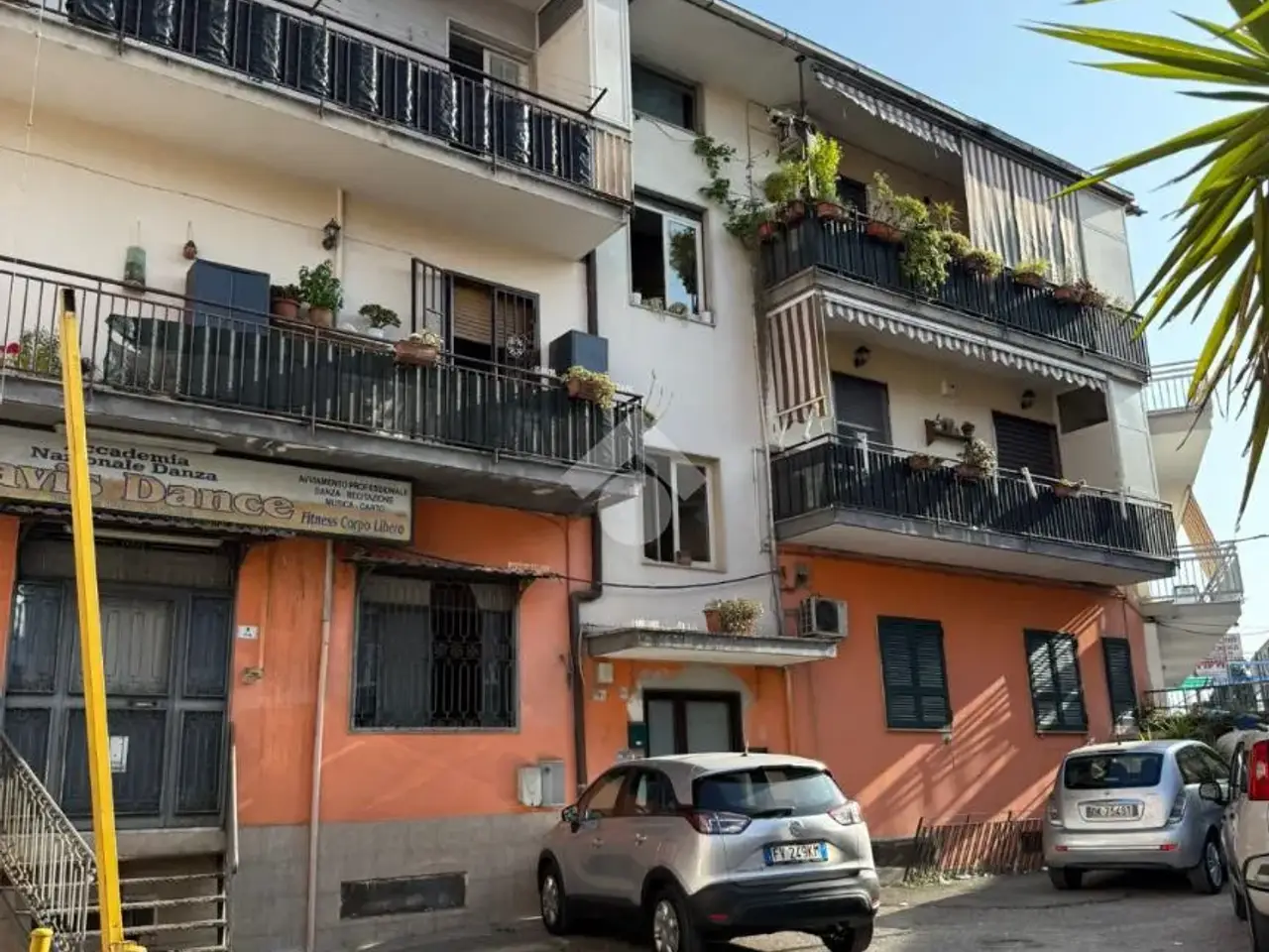 Negozio in Via Leonardo da Vinci 1, Melito Di Napoli, {3} - Foto 2