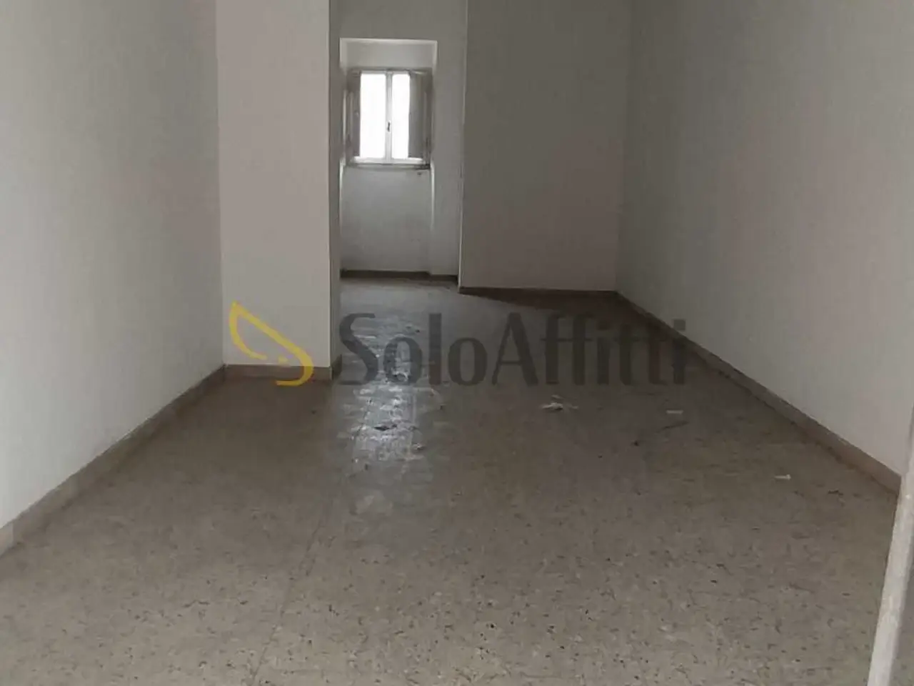 Negozio in Via Ludovico Antonio Muratori, Terni, {3} - Foto 2