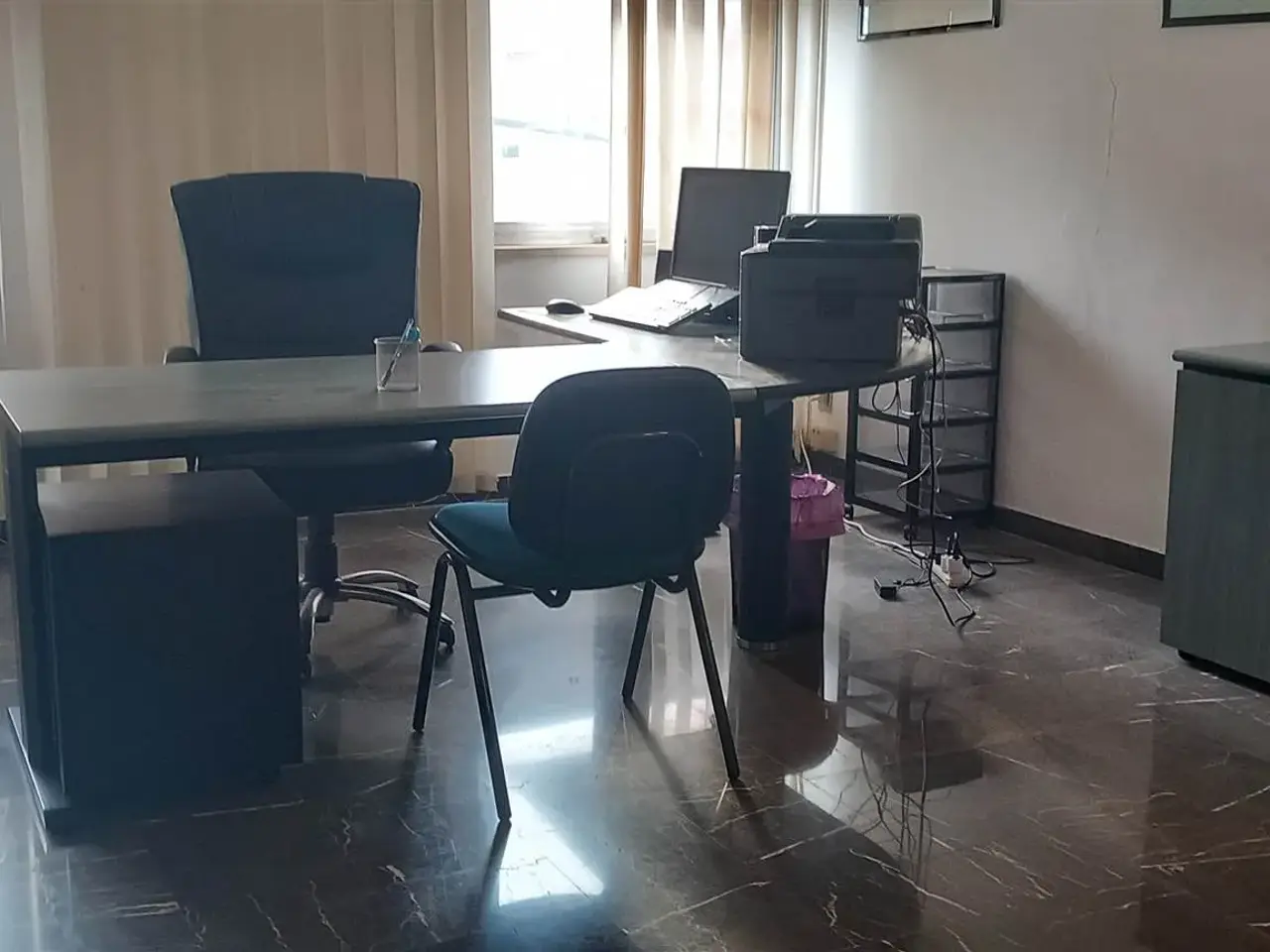 Ufficio in , Livorno, {3} - Foto 2