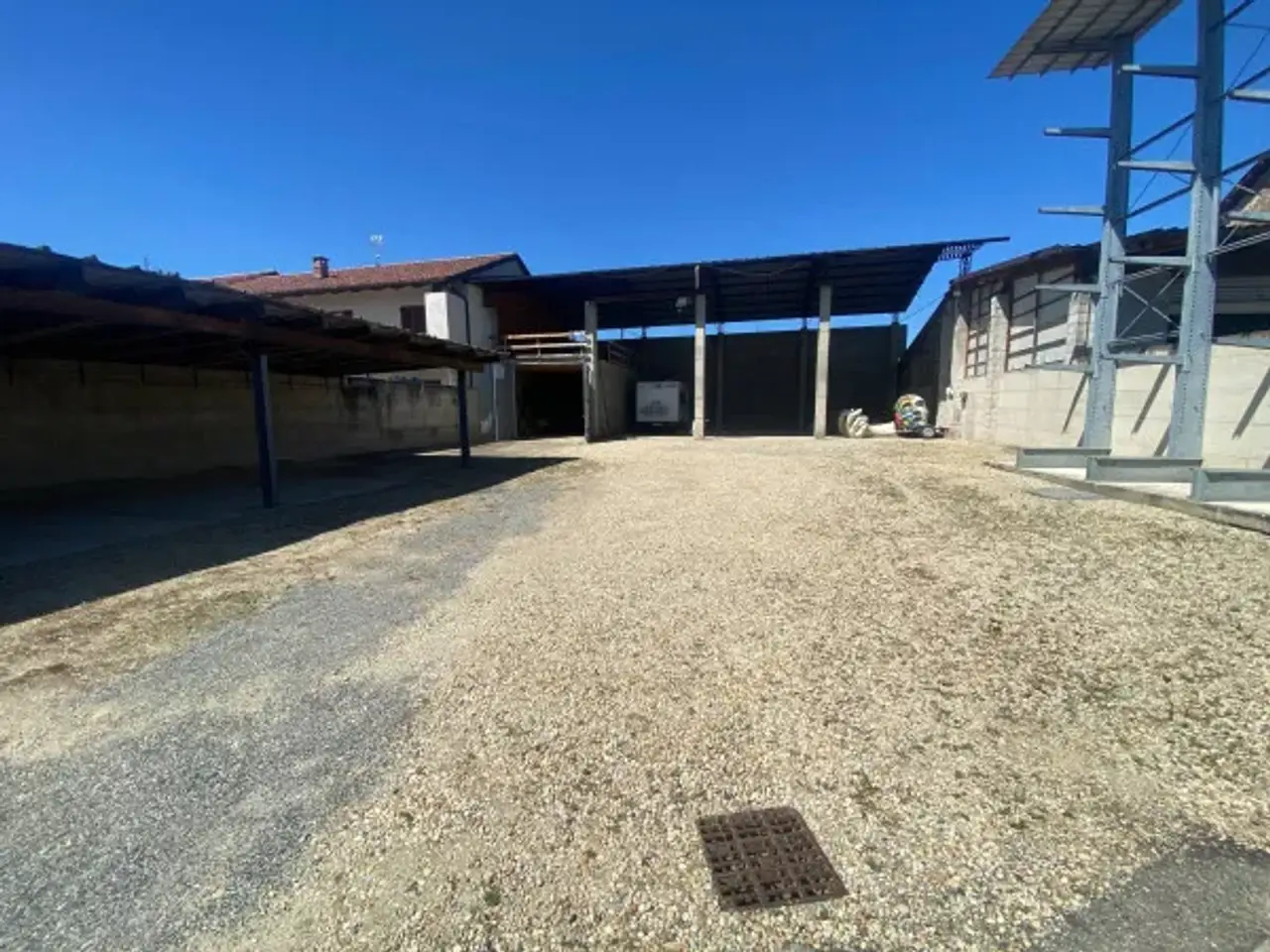 Magazzino in Frazione Campagnino, Carignano, {3} - Foto 1