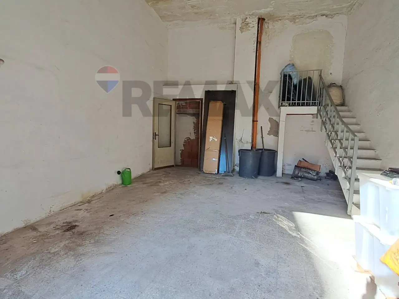 Magazzino in Via De Lorenzo 182/186, Catania, {3} - Foto 2