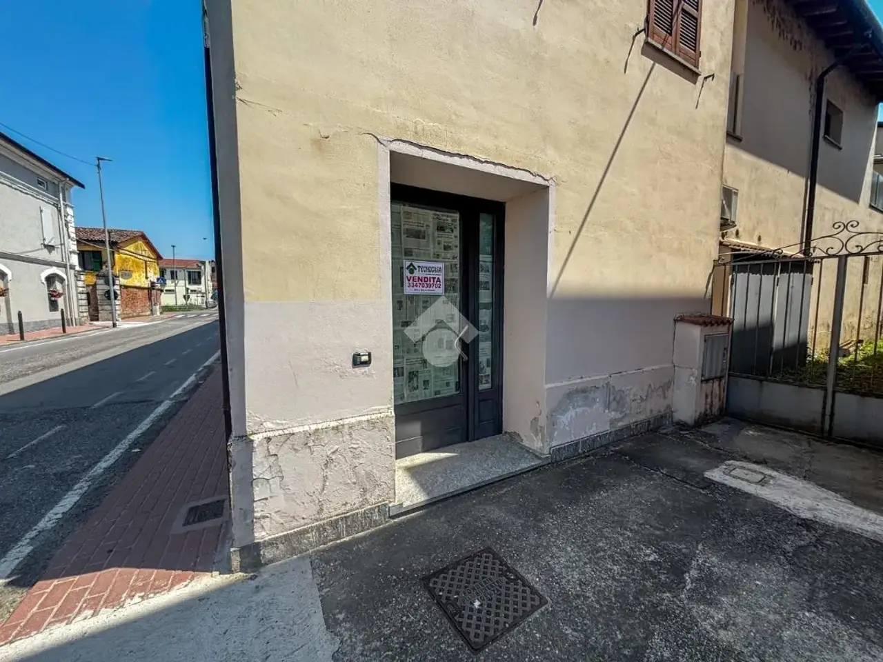 Negozio in Via Patrioti 7, Pieve San Giacomo, {3} - Foto 1
