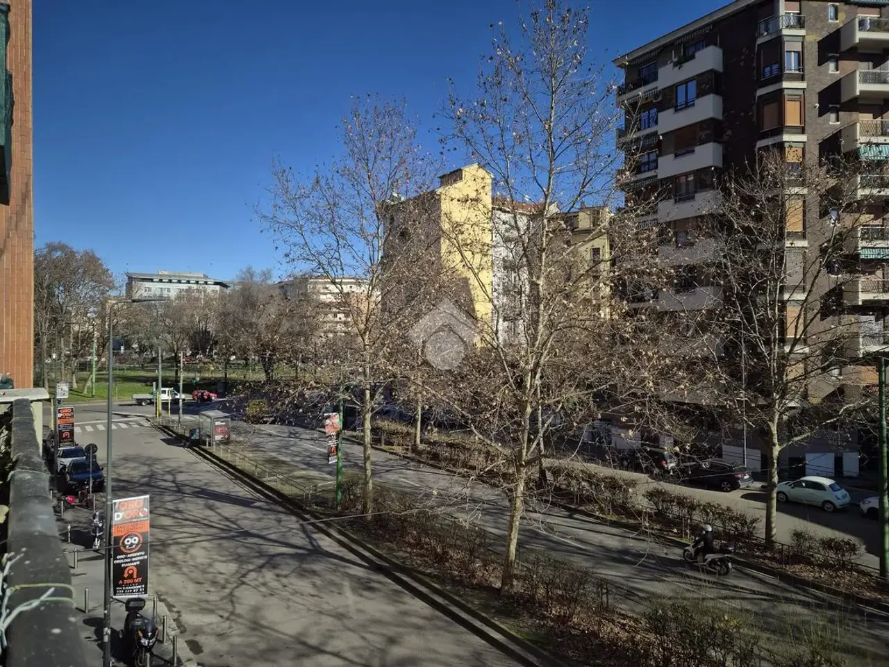 Ufficio in Viale Daniele Ranzoni 23, Milano, {3} - Foto 1