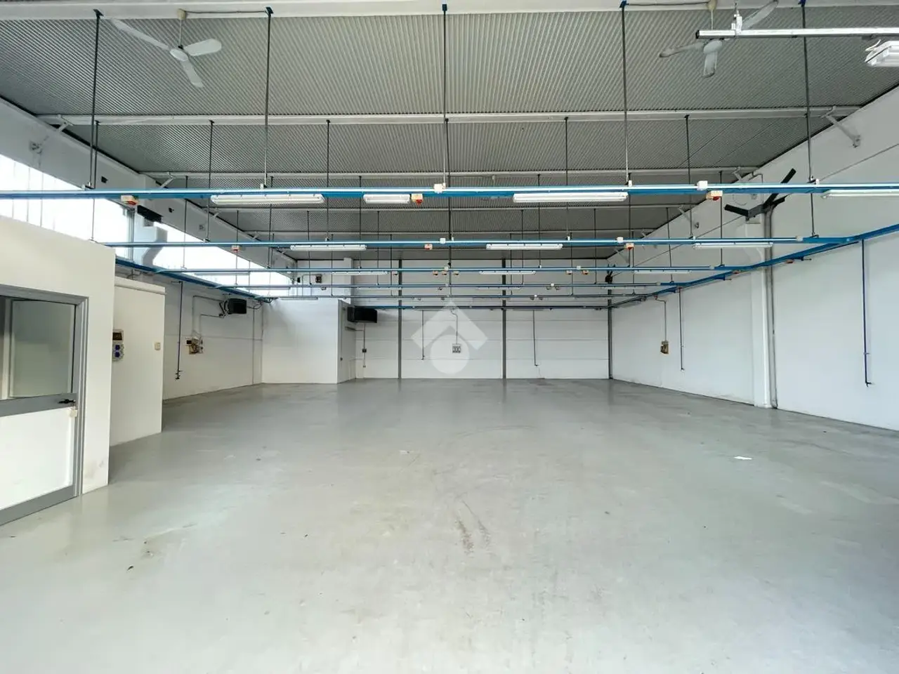 Capannone in Via della Ricerca Scientifica 3, Carpi, {3} - Foto 2