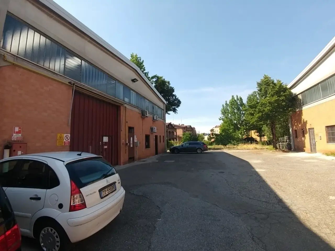 Capannone in Via Ghigo Zanfrognini 19, Modena, {3} - Foto 2