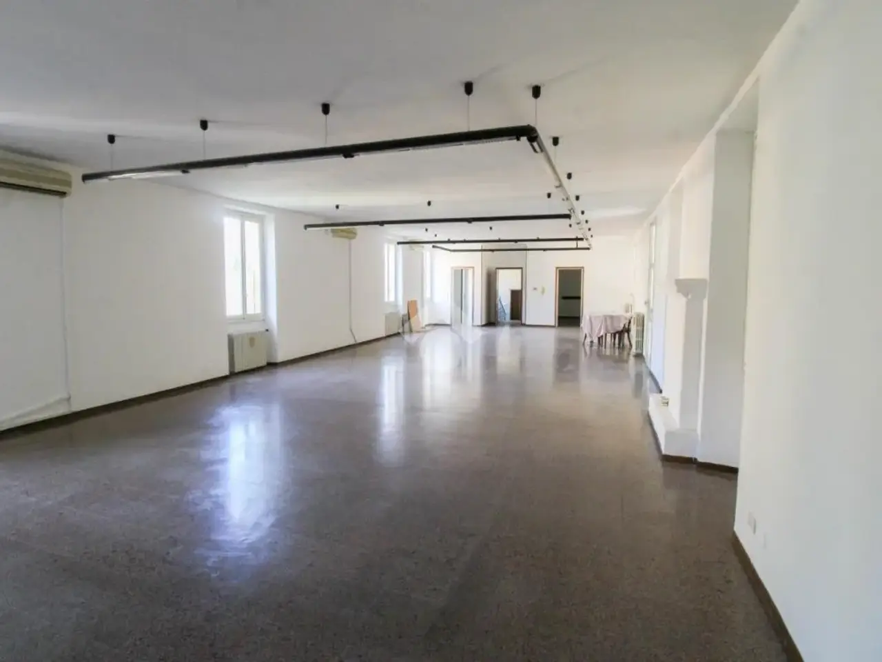 Ufficio in Via Pier Maria Bagnadore 44, Orzinuovi, {3} - Foto 2