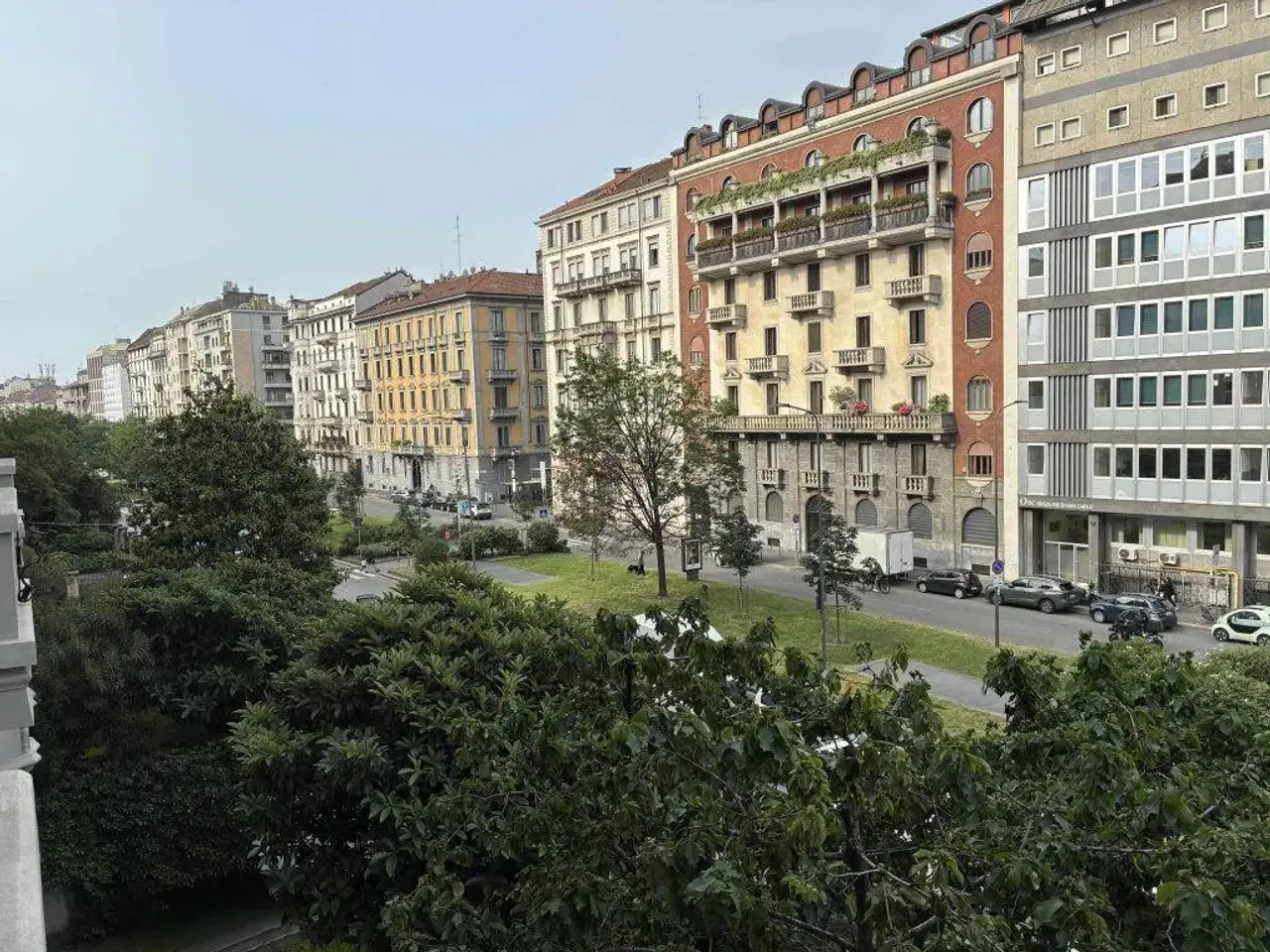 Ufficio in Viale Majno, Milano, {3} - Foto 2
