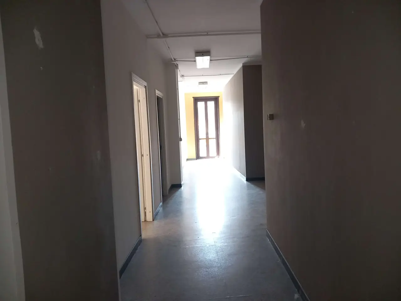 Ufficio in , Piacenza, {3} - Foto 2