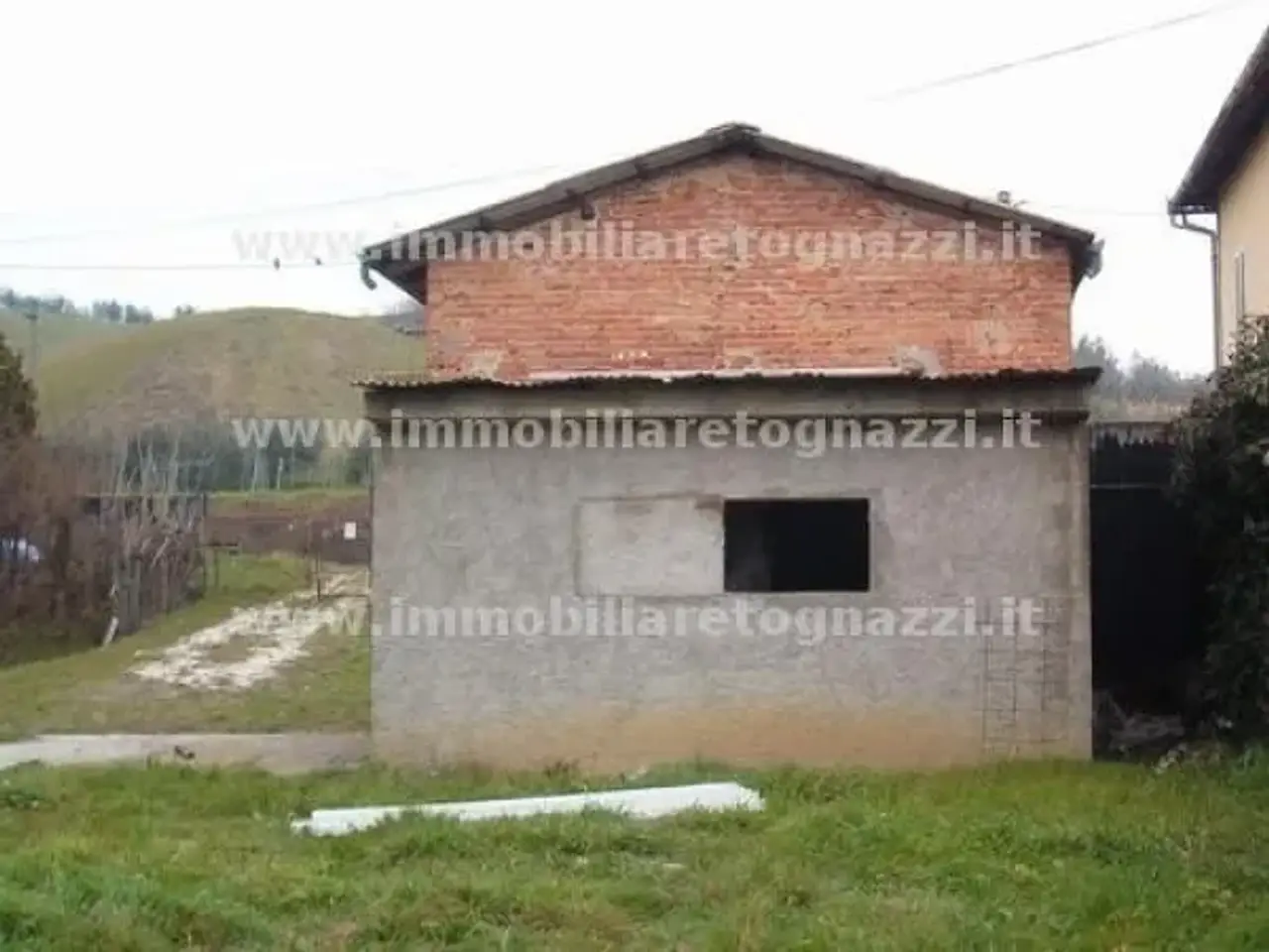 Negozio in Zona Periferia, Certaldo, {3} - Foto 1