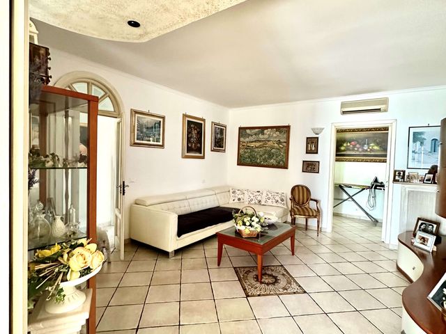 main gallery real estate image